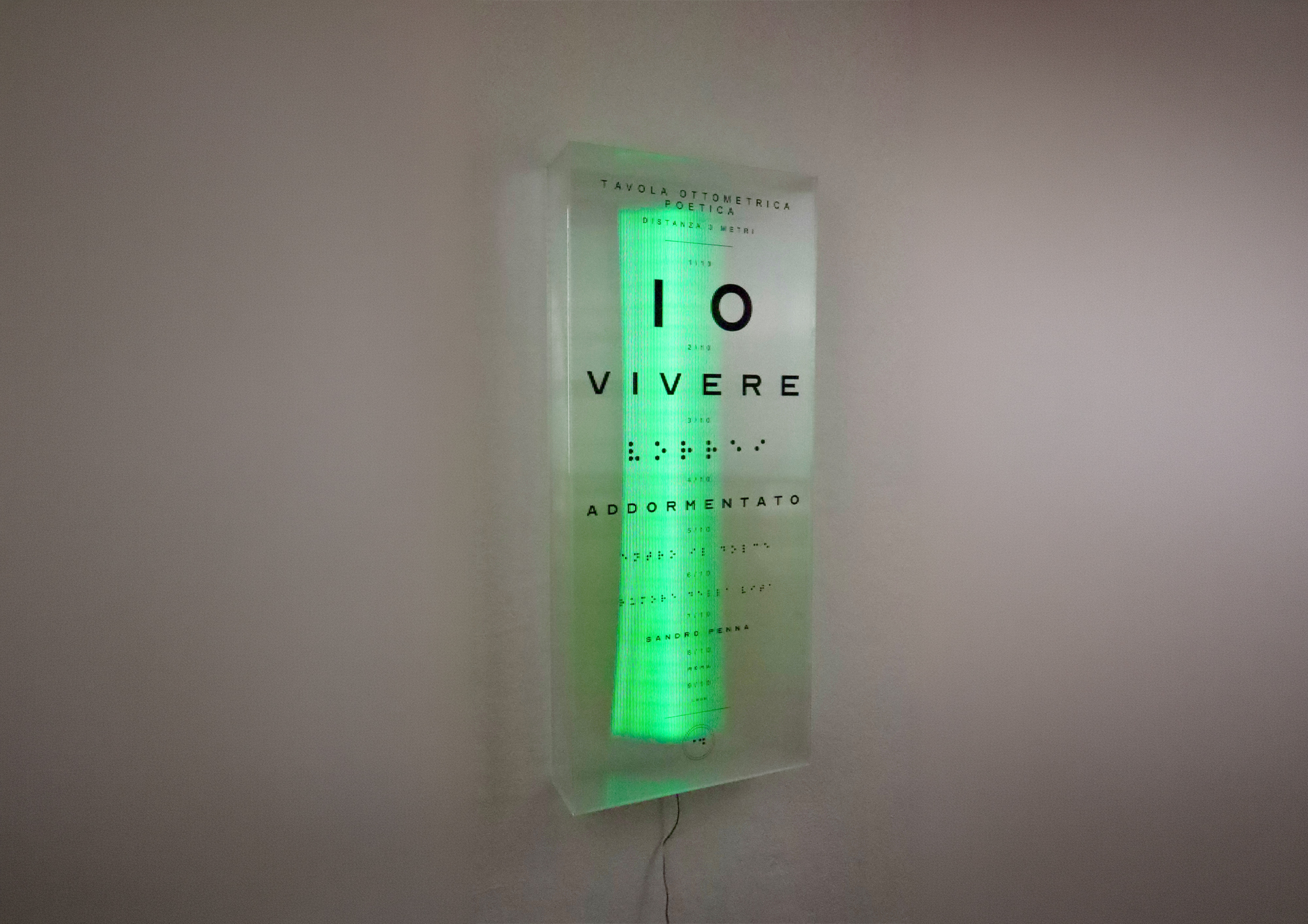 Dolce Rumore Verde displayed in a room