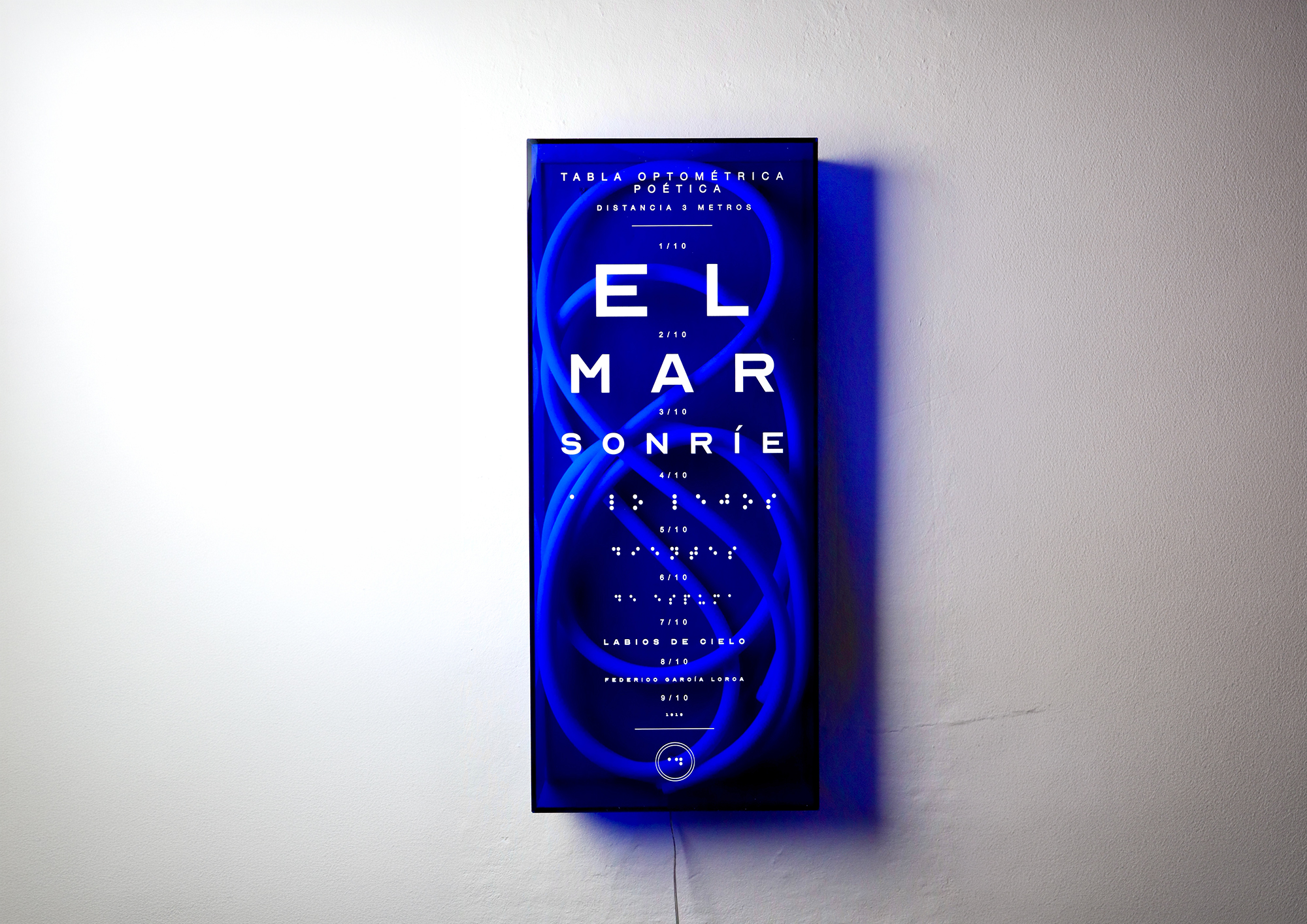 El Mar displayed in a room